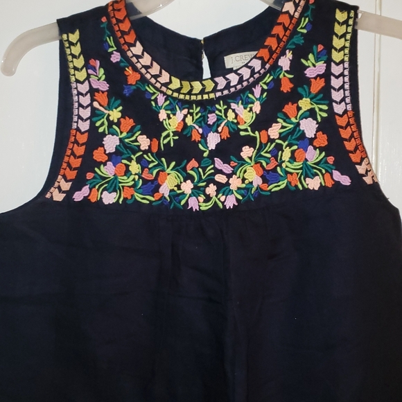 Summer top - Picture 2 of 9